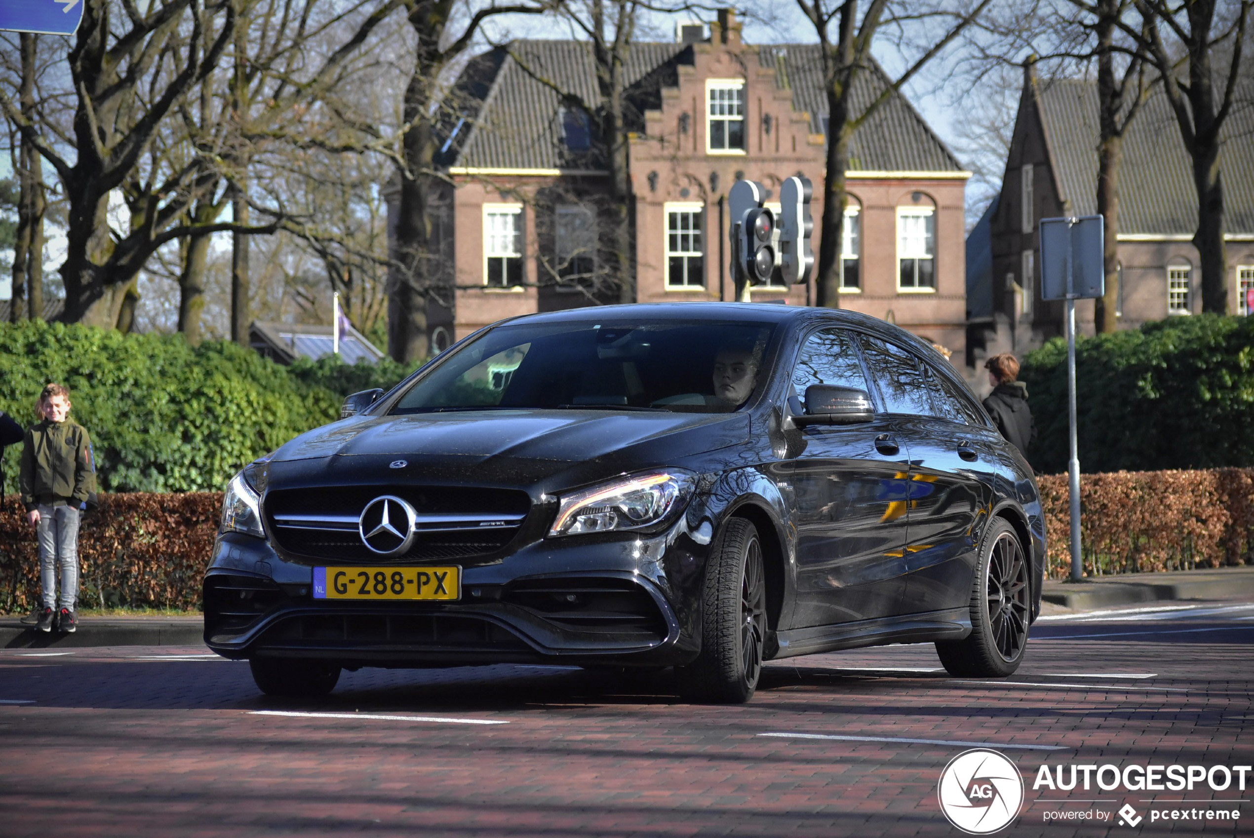 Mercedes-AMG CLA 45 Shooting Brake X117 2017