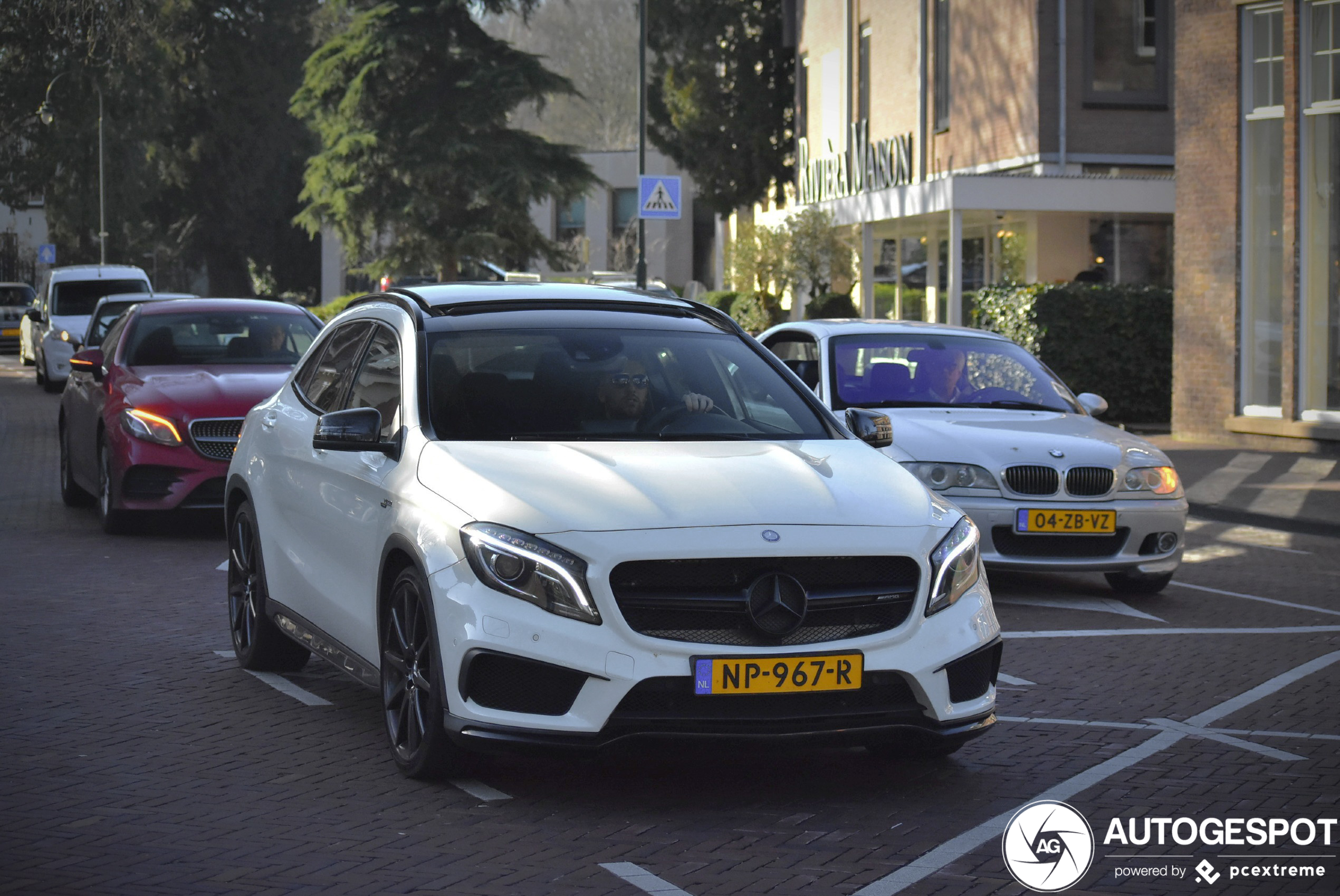 Mercedes-Benz GLA 45 AMG X156