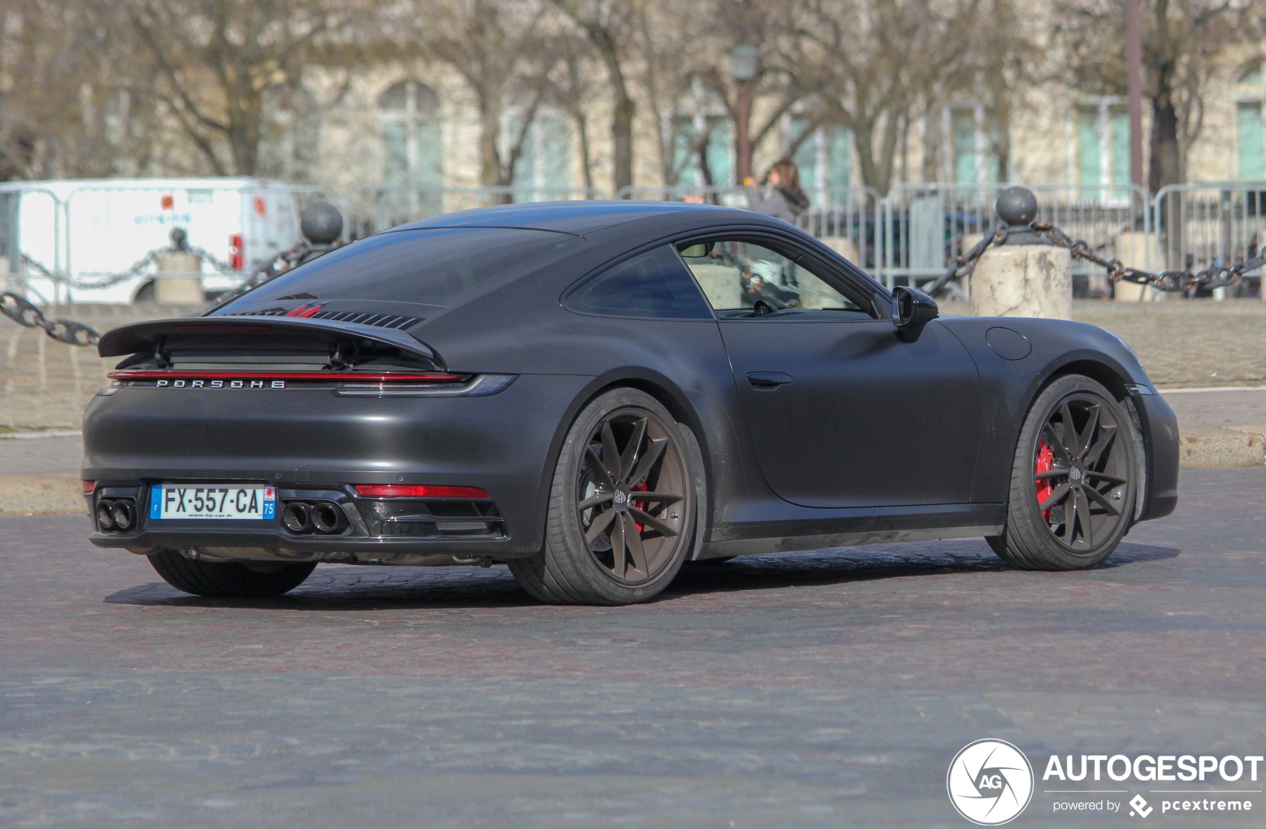 Porsche 992 Carrera 4S