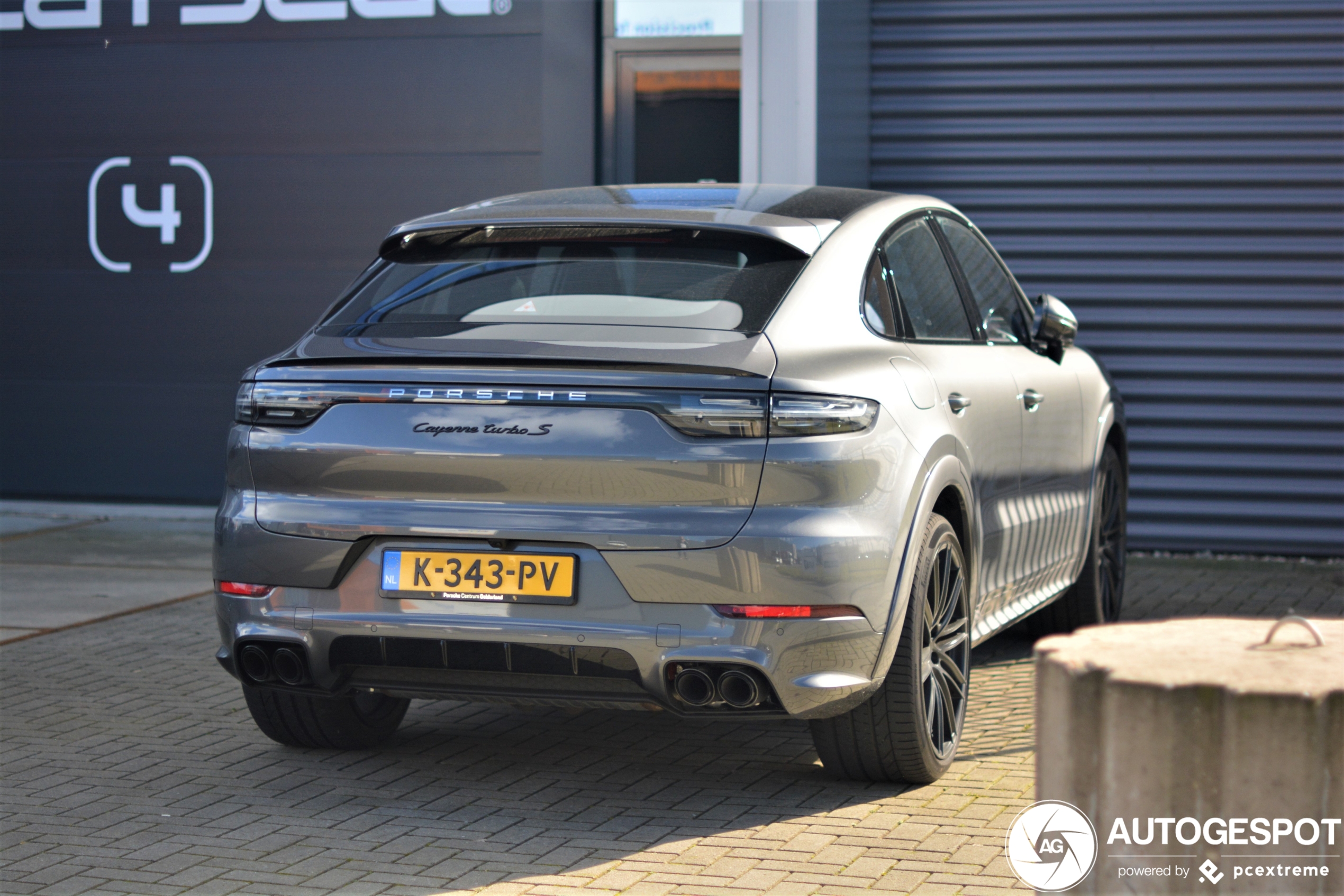 Porsche Cayenne Coupé Turbo S E-Hybrid