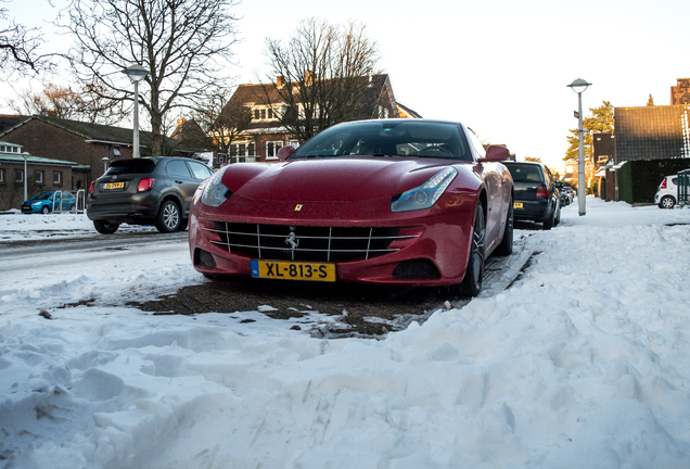 Ferrari FF