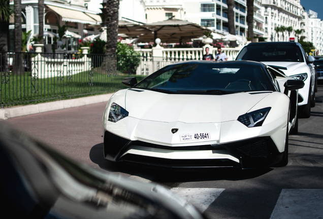 Lamborghini Aventador LP750-4 SuperVeloce Roadster