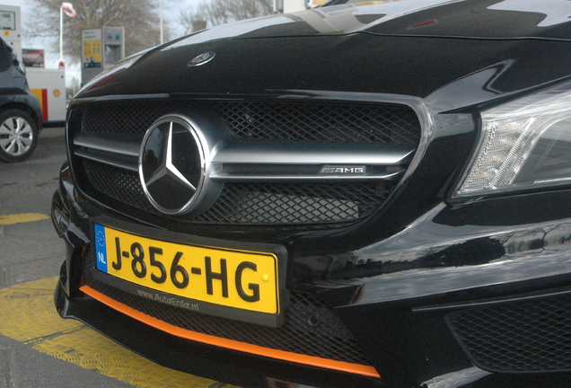 Mercedes-AMG CLA 45 Shooting Brake OrangeArt Edition