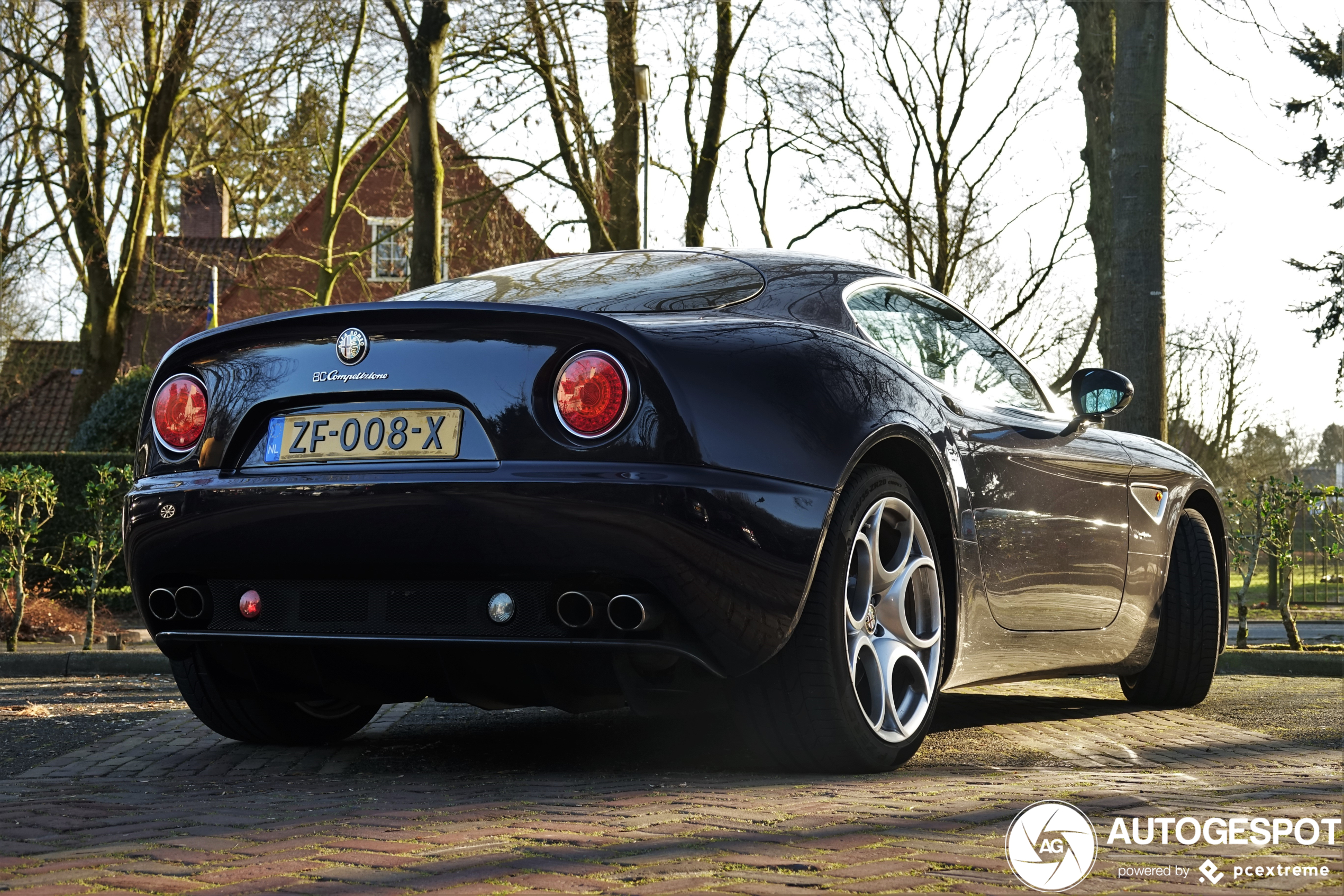 Alfa Romeo 8C Competizione