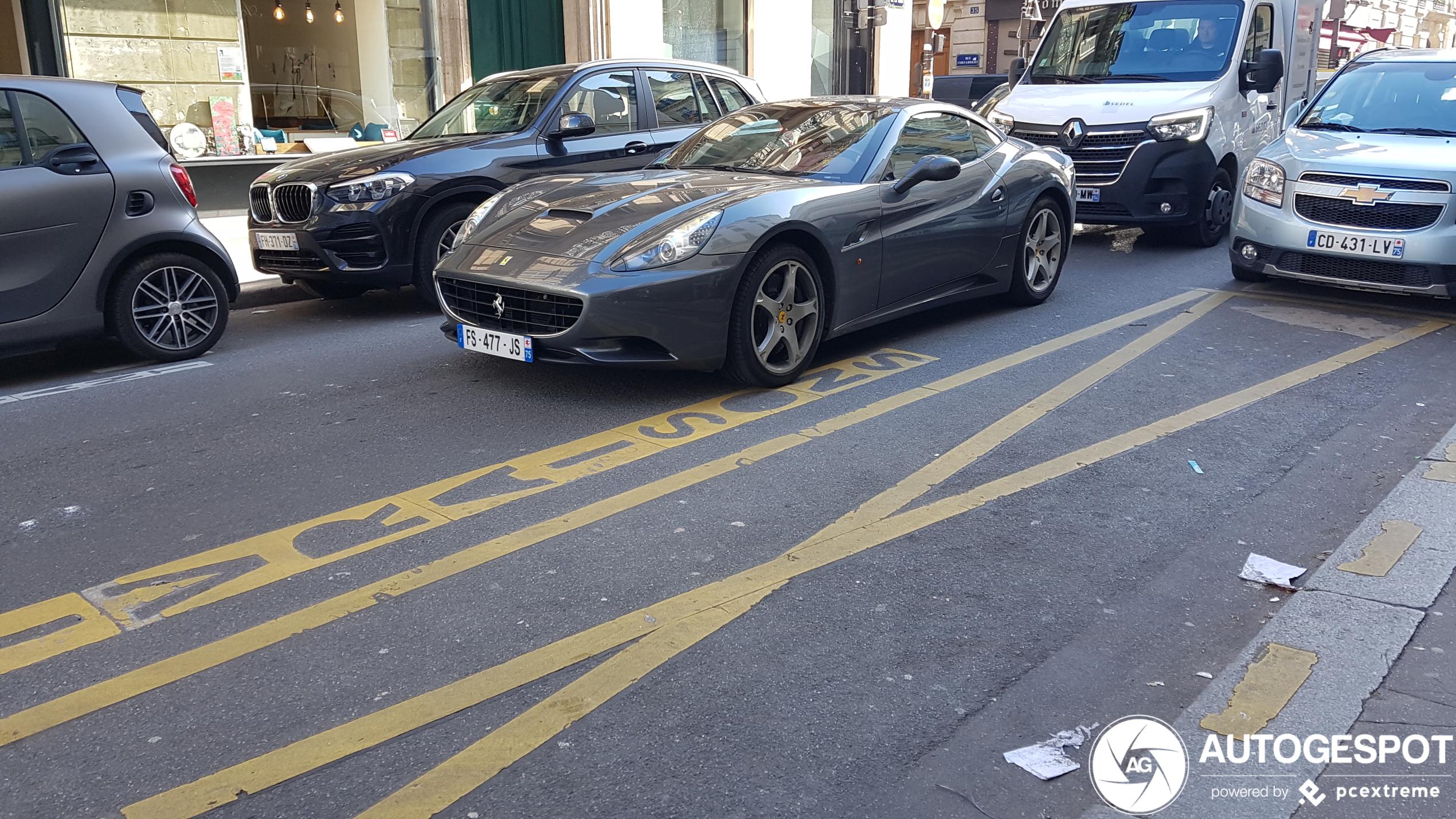 Ferrari California