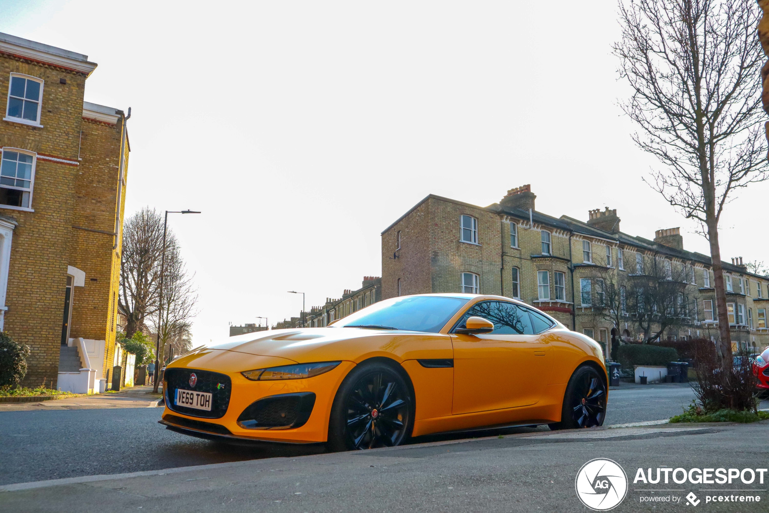 Jaguar F-TYPE R Coupé 2020