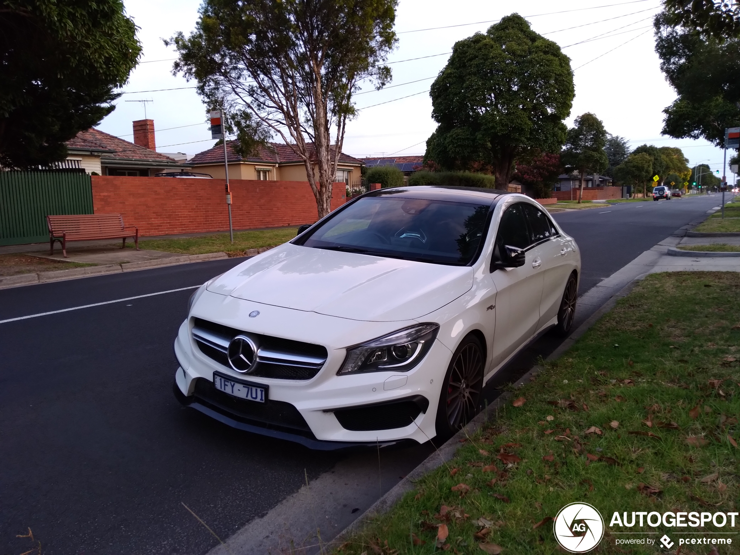 Mercedes-Benz CLA 45 AMG C117