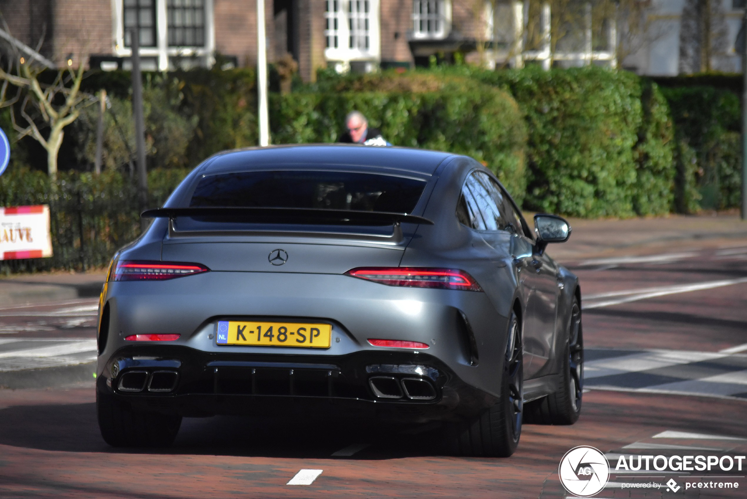 Mercedes-AMG GT 63 S X290