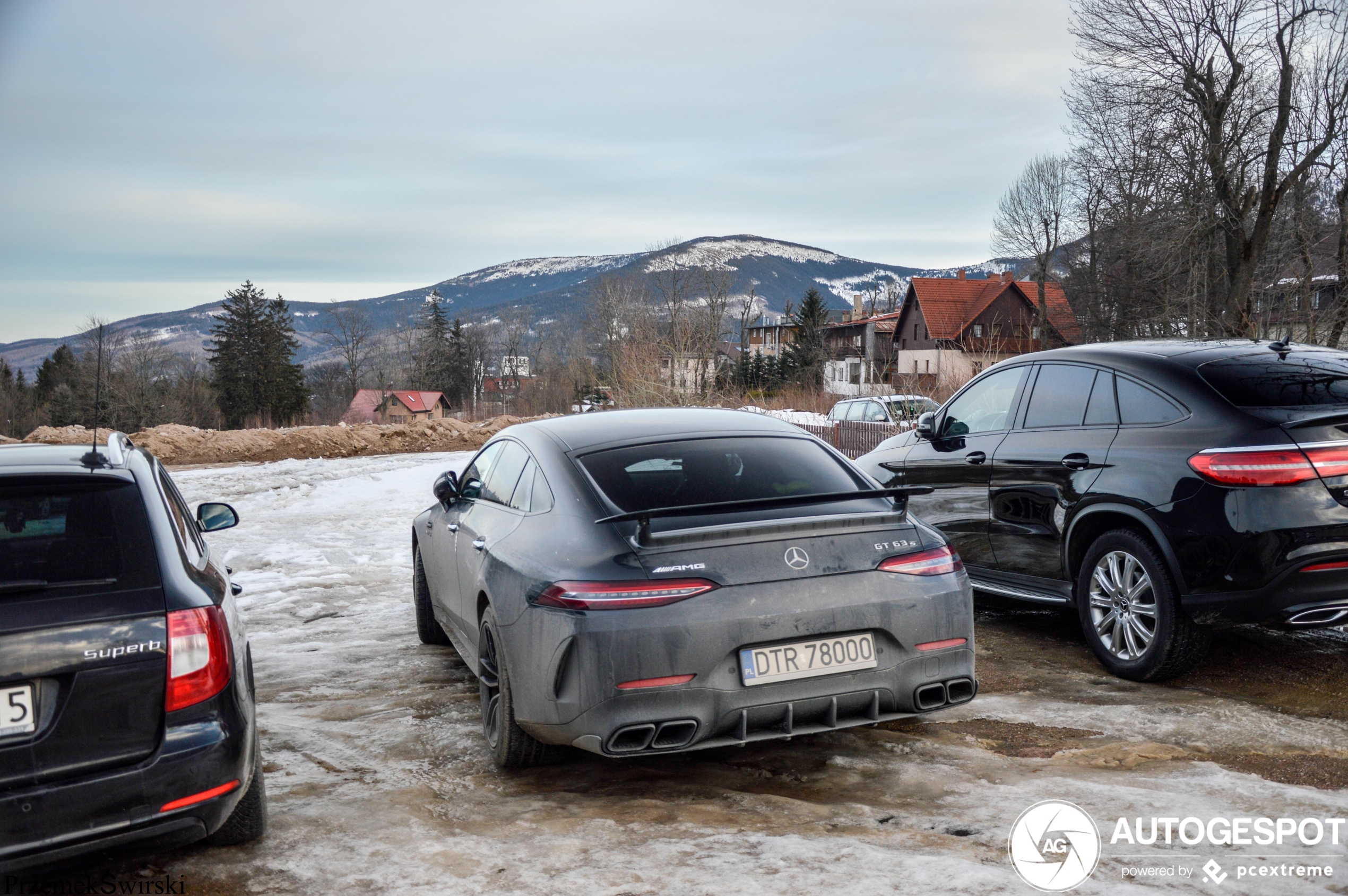 Mercedes-AMG GT 63 S X290