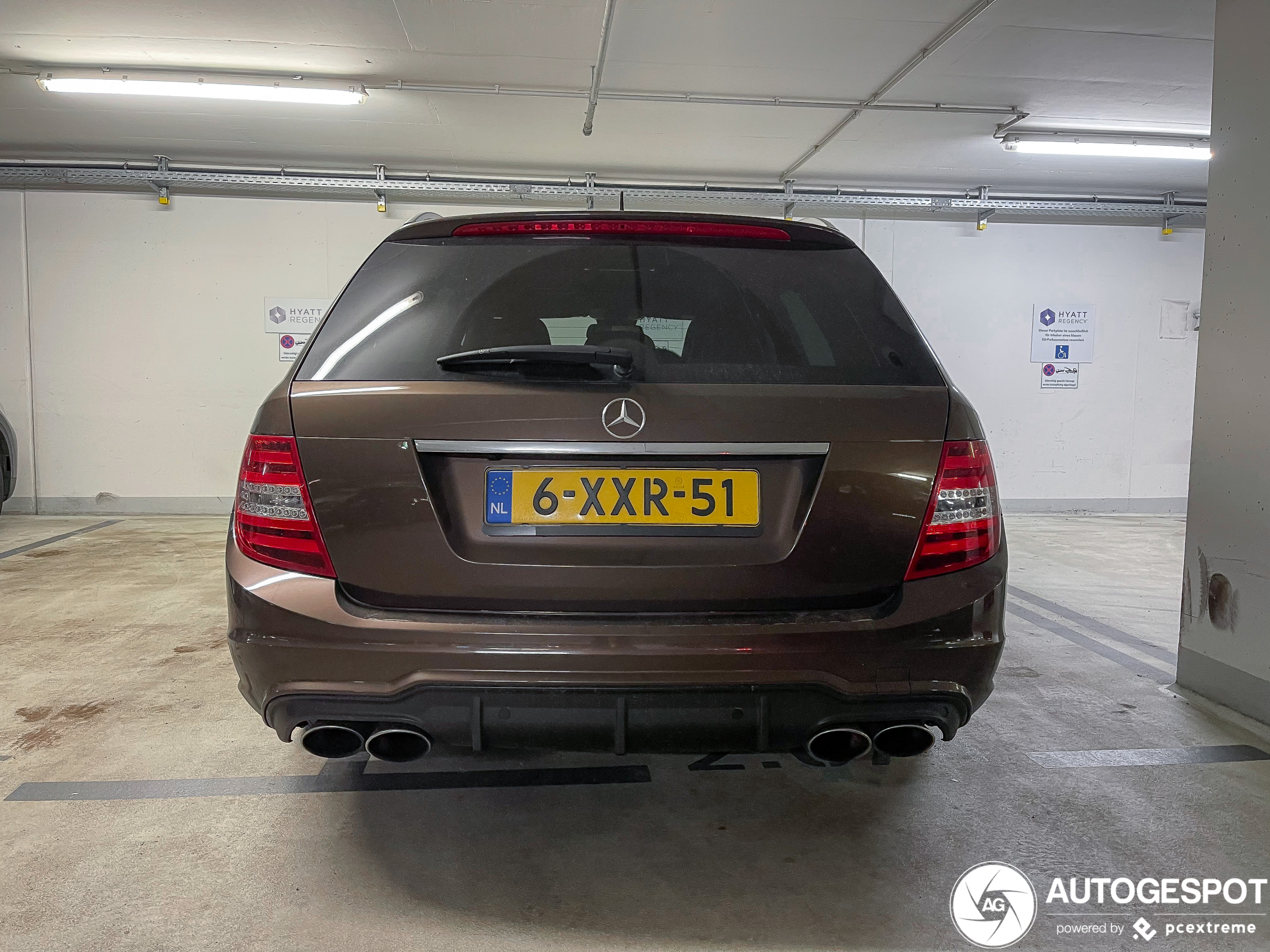 Mercedes-Benz C 63 AMG Estate 2012