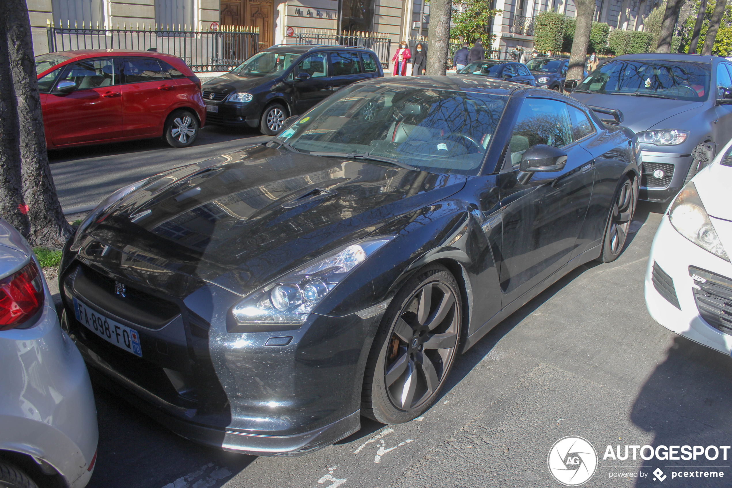 Nissan GT-R