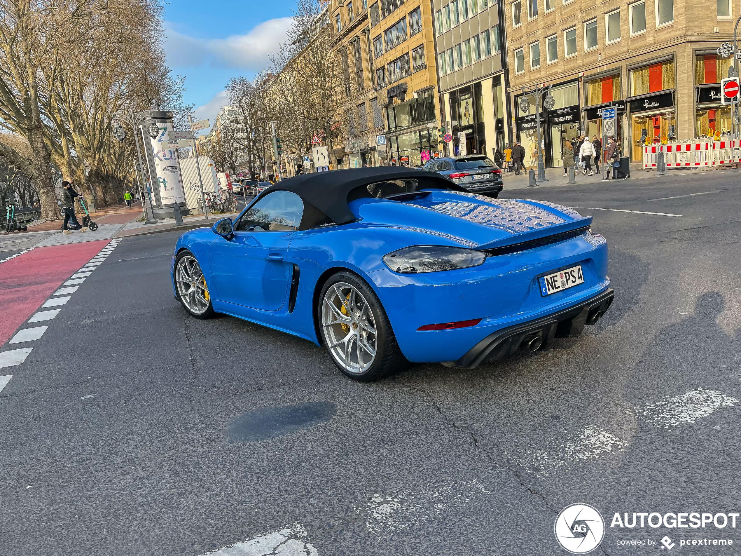 Porsche 718 Spyder