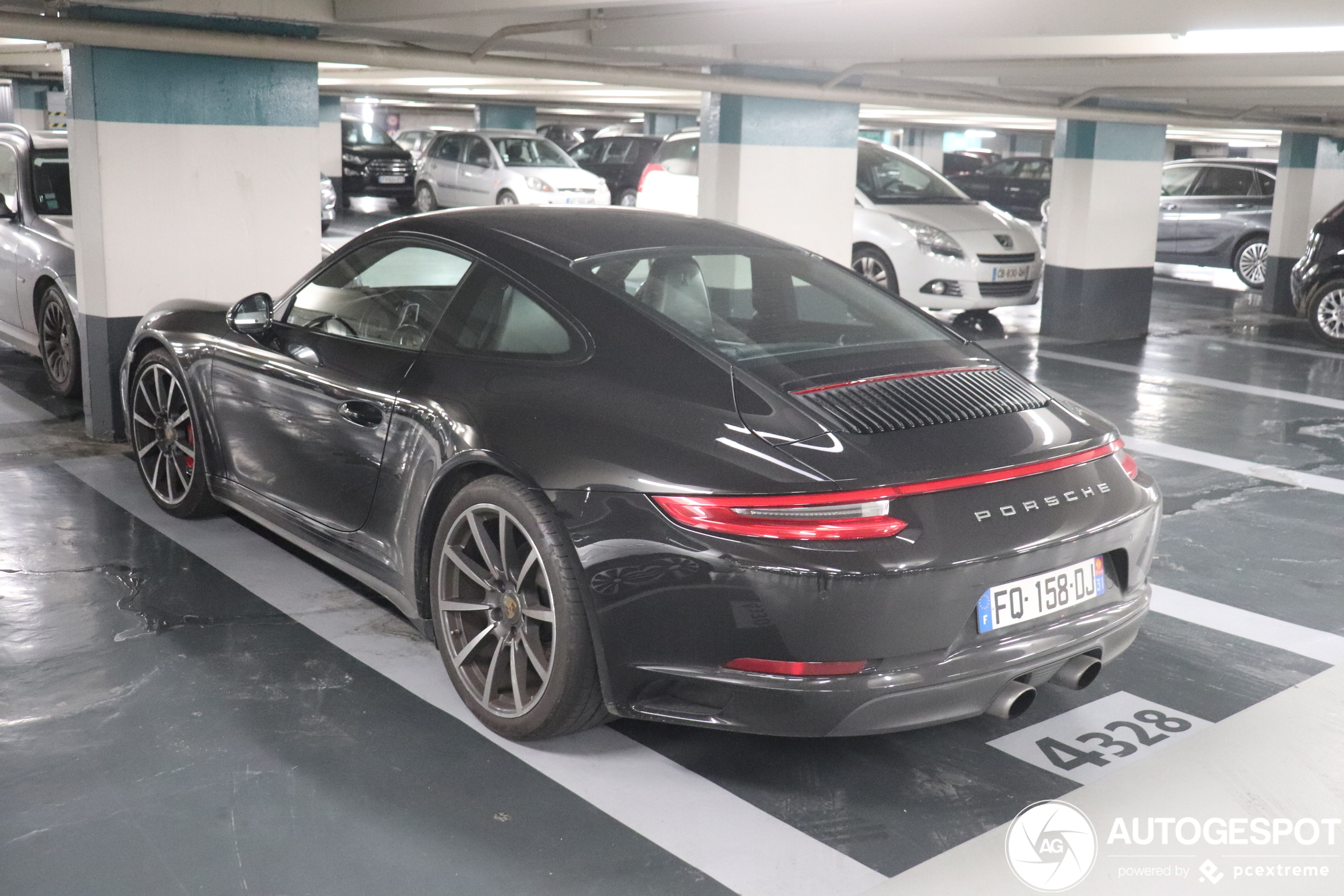 Porsche 991 Carrera 4S MkII