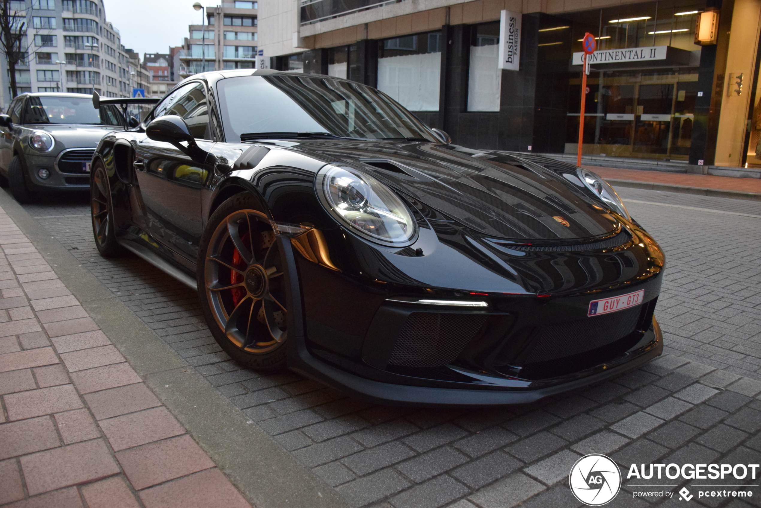 Porsche 991 GT3 RS MkII Weissach Package