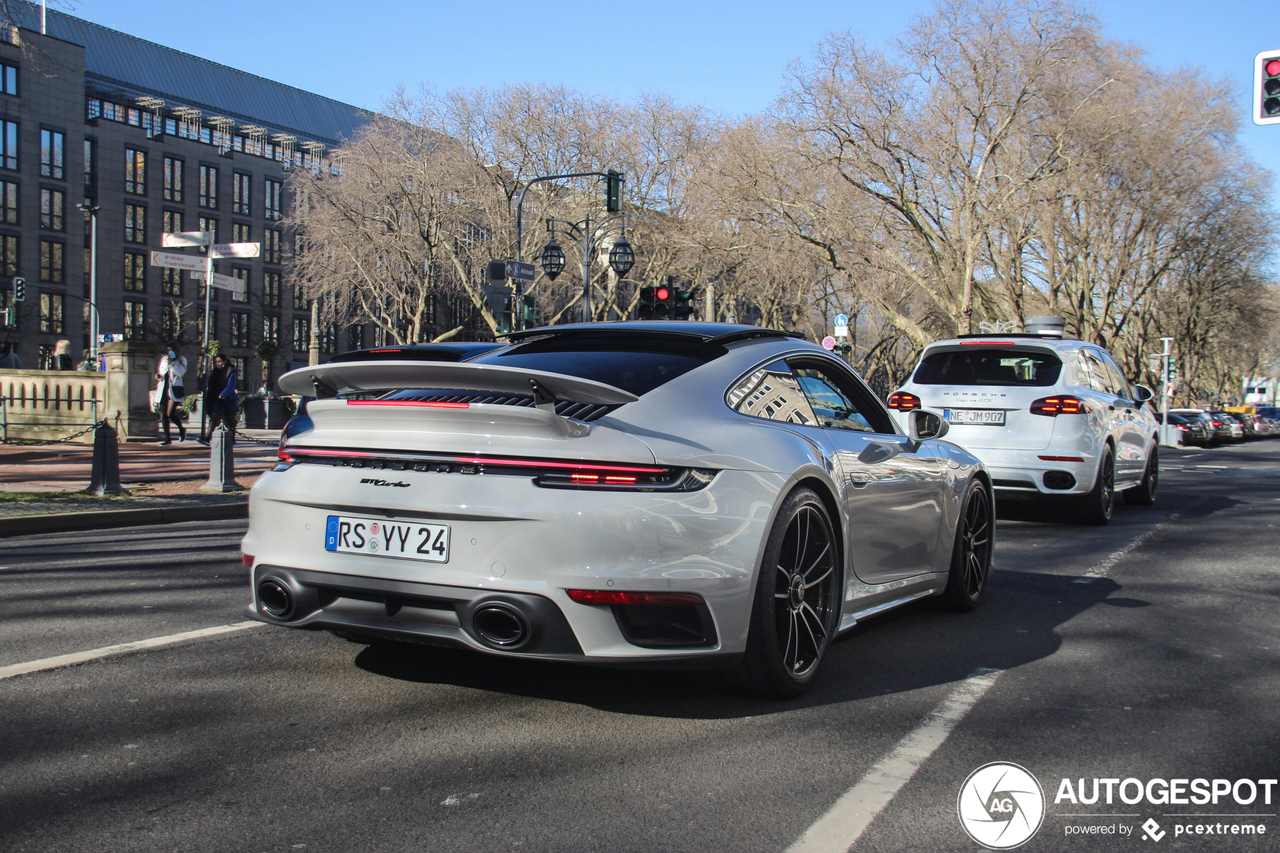 Porsche 992 Turbo