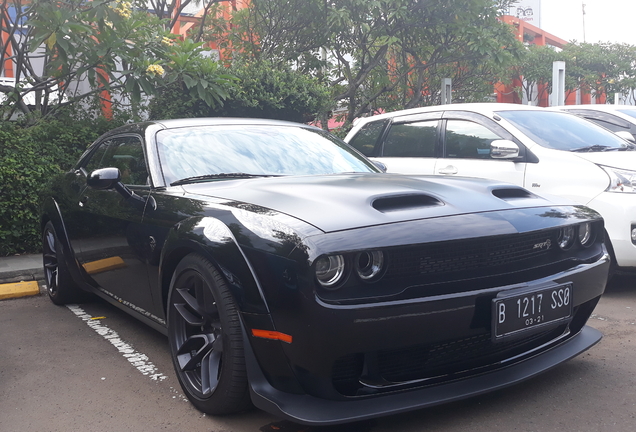 Dodge Challenger SRT Hellcat Widebody