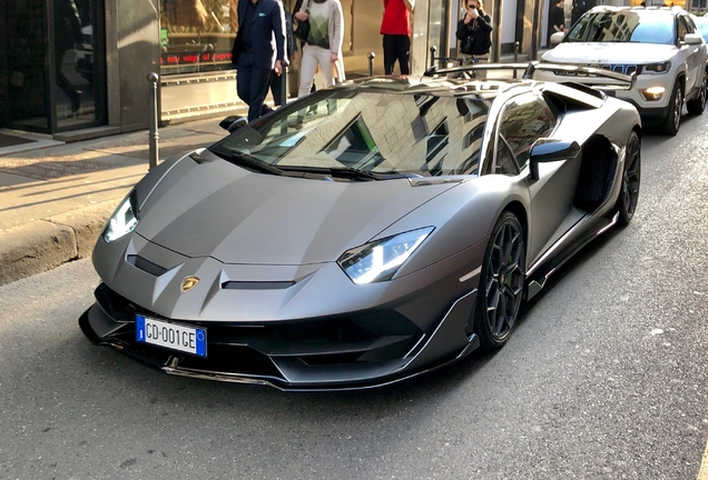 Lamborghini Aventador LP770-4 SVJ Roadster