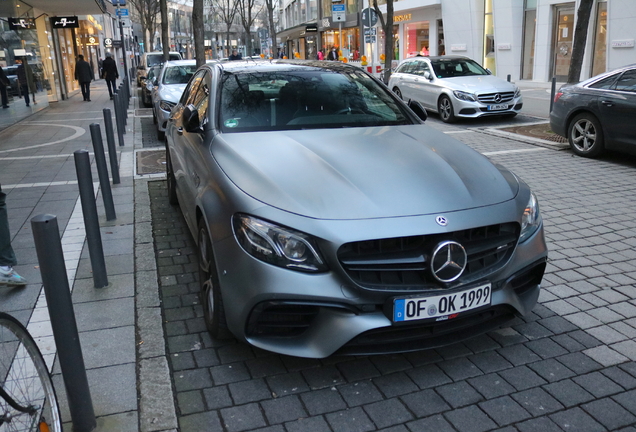 Mercedes-AMG E 63 S W213
