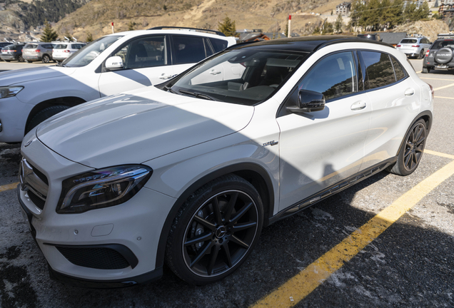 Mercedes-Benz GLA 45 AMG X156