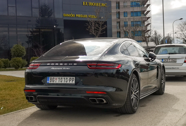 Porsche 971 Panamera Turbo