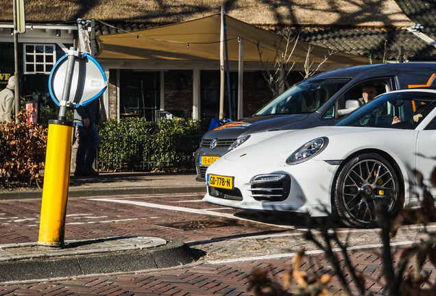 Porsche 991 Turbo S Cabriolet MkI