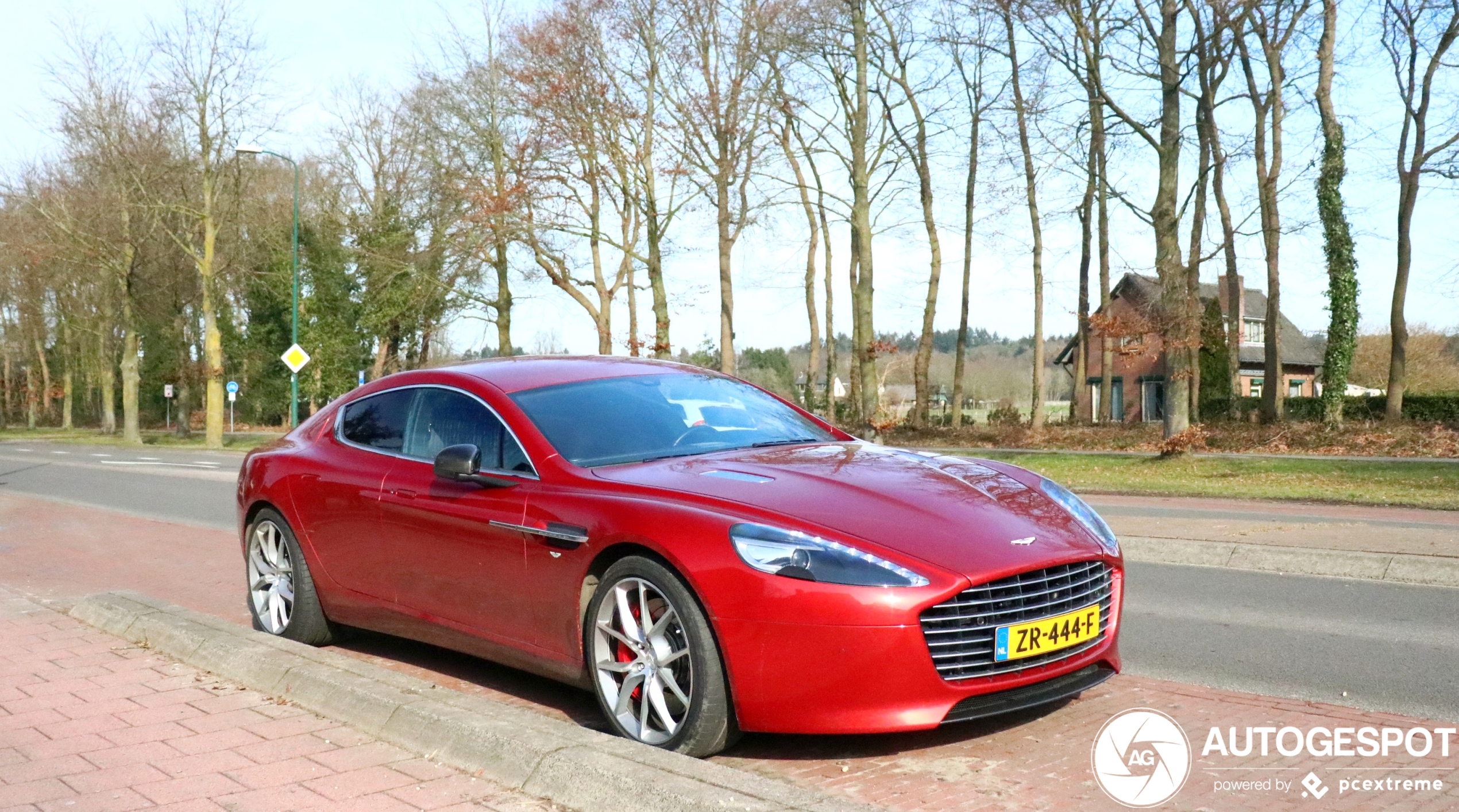 Aston Martin Rapide S