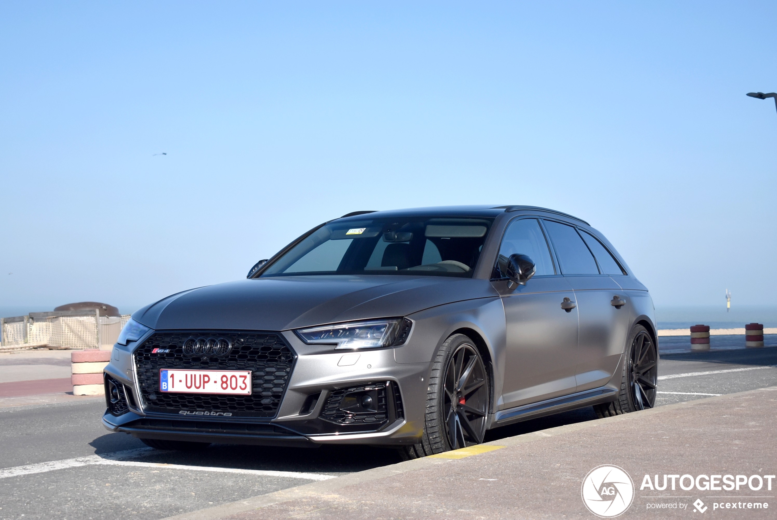 Audi RS4 Avant B9