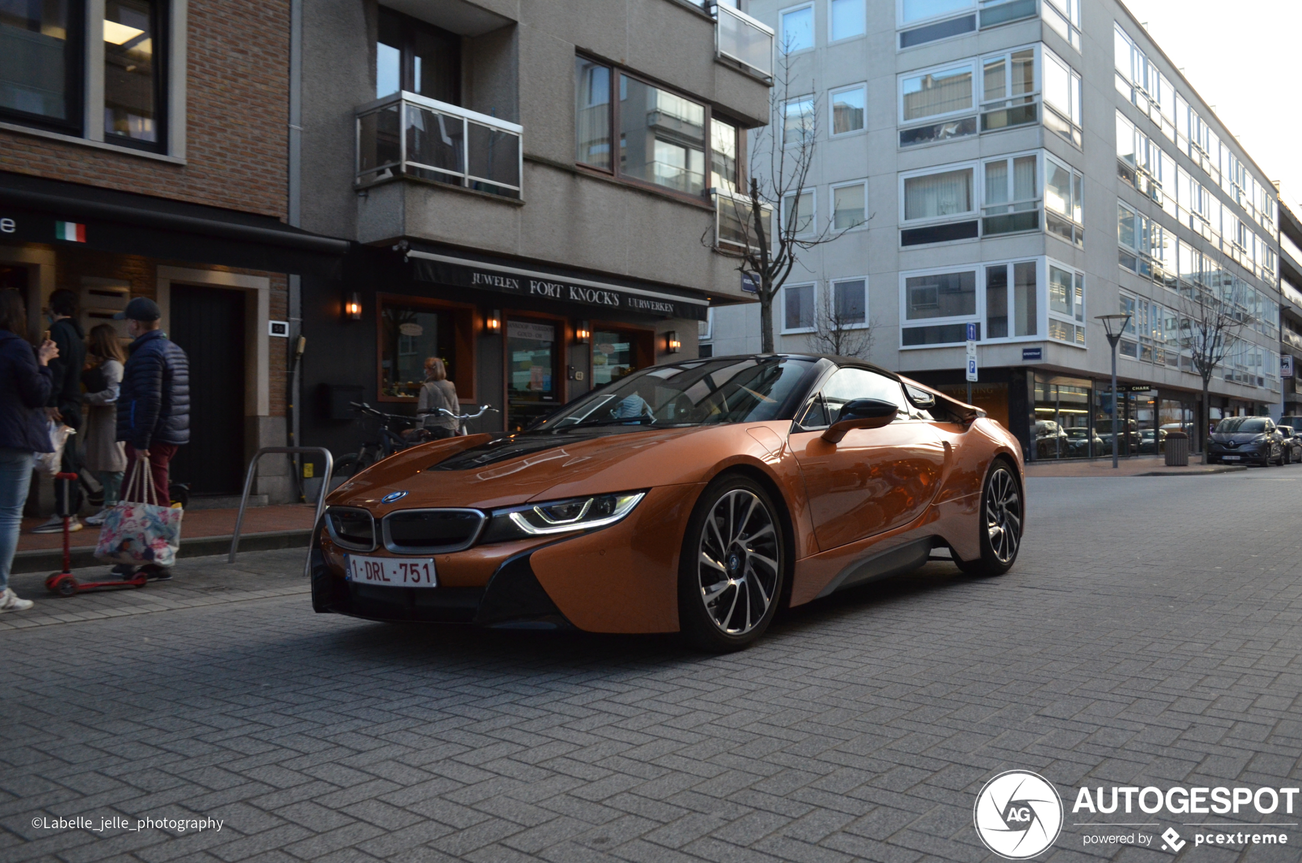 BMW i8 Roadster