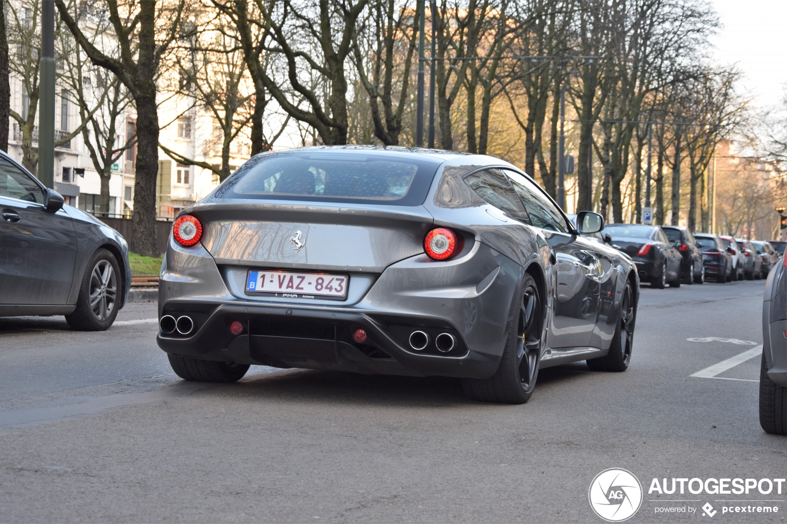 Ferrari FF