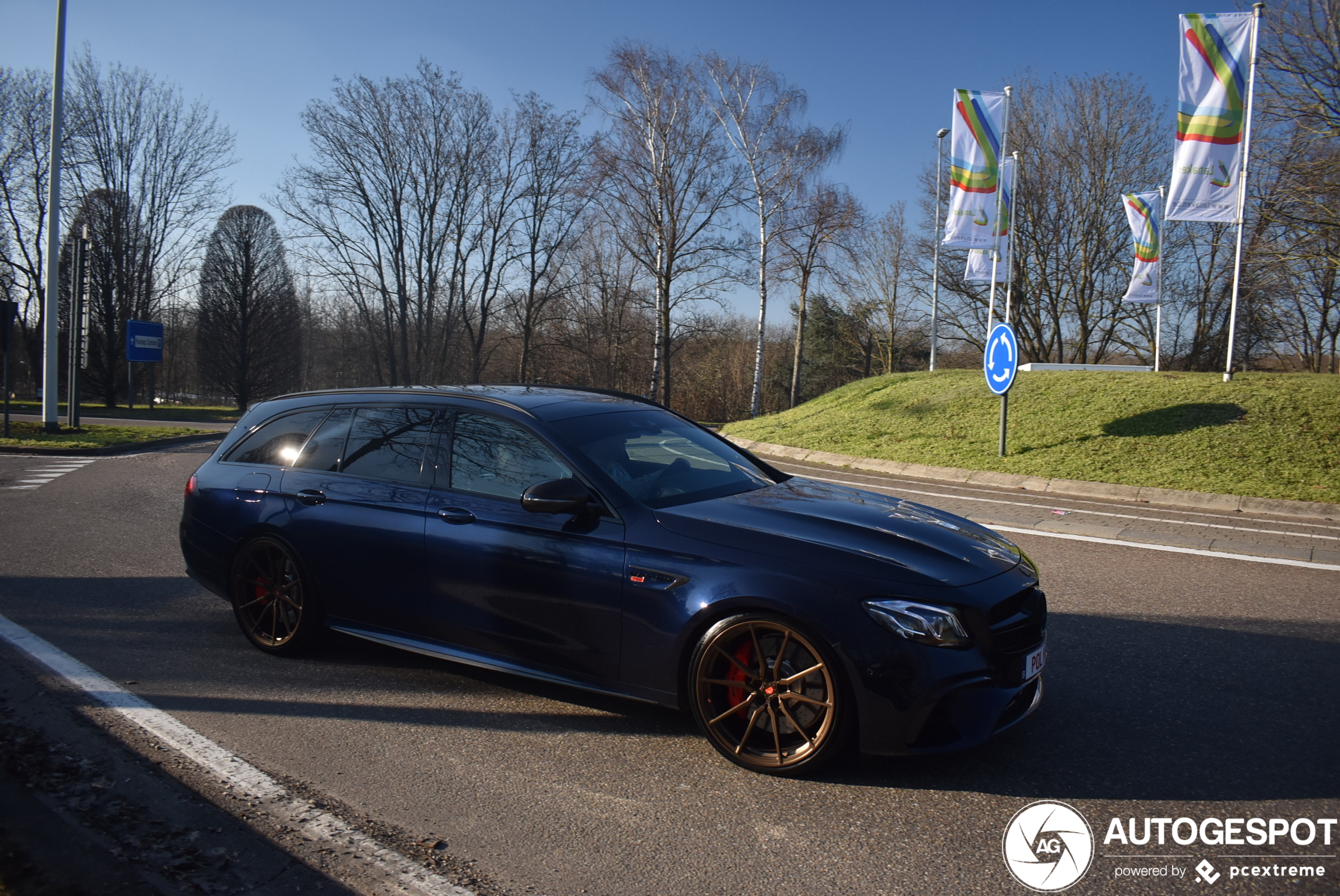 Mercedes-AMG Brabus E B40-700 Estate S213