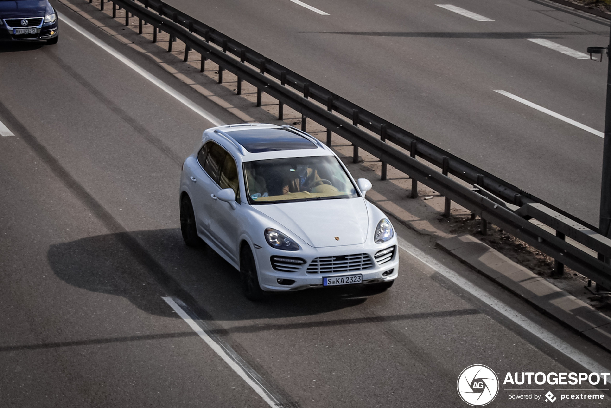 Porsche 958 Cayenne GTS