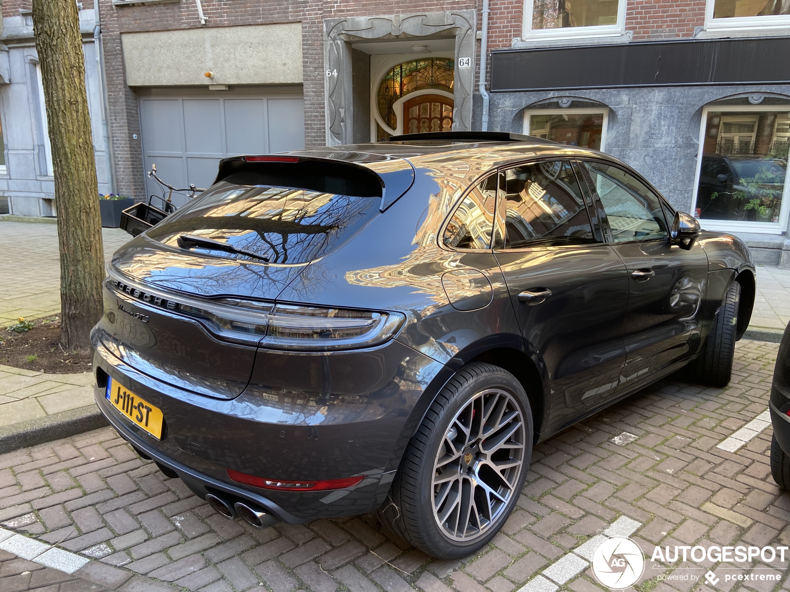 Porsche 95B Macan GTS MkII