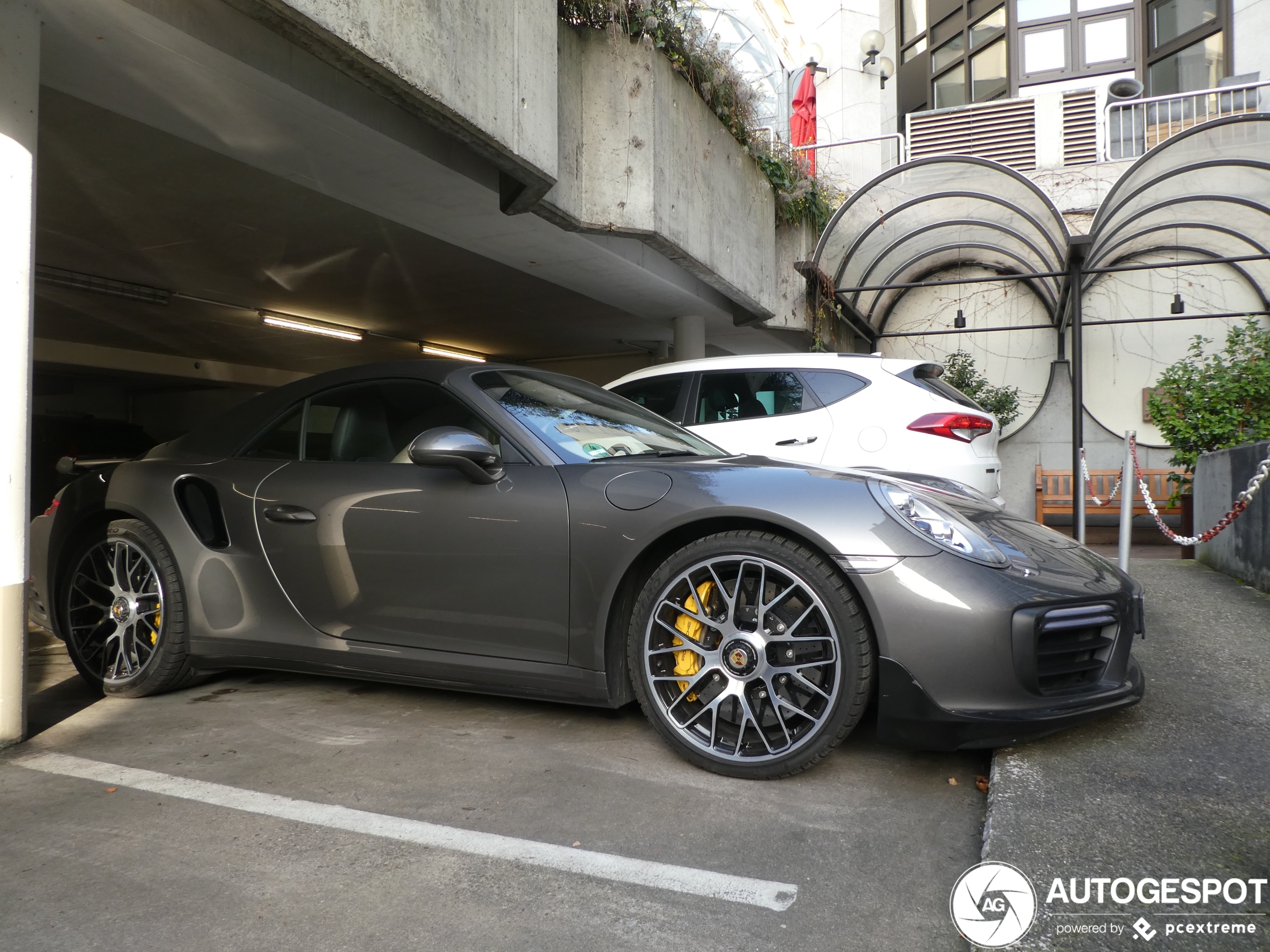 Porsche 991 Turbo S Cabriolet MkII