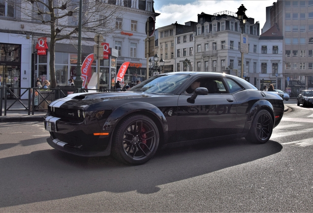 Dodge Challenger SRT Hellcat Widebody