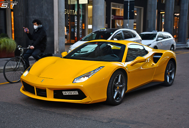 Ferrari 488 Spider