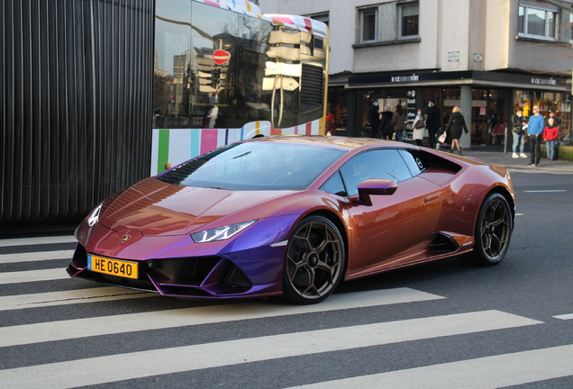 Lamborghini Huracán LP640-4 EVO