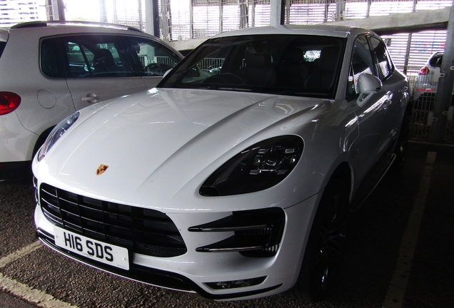 Porsche 95B Macan Turbo