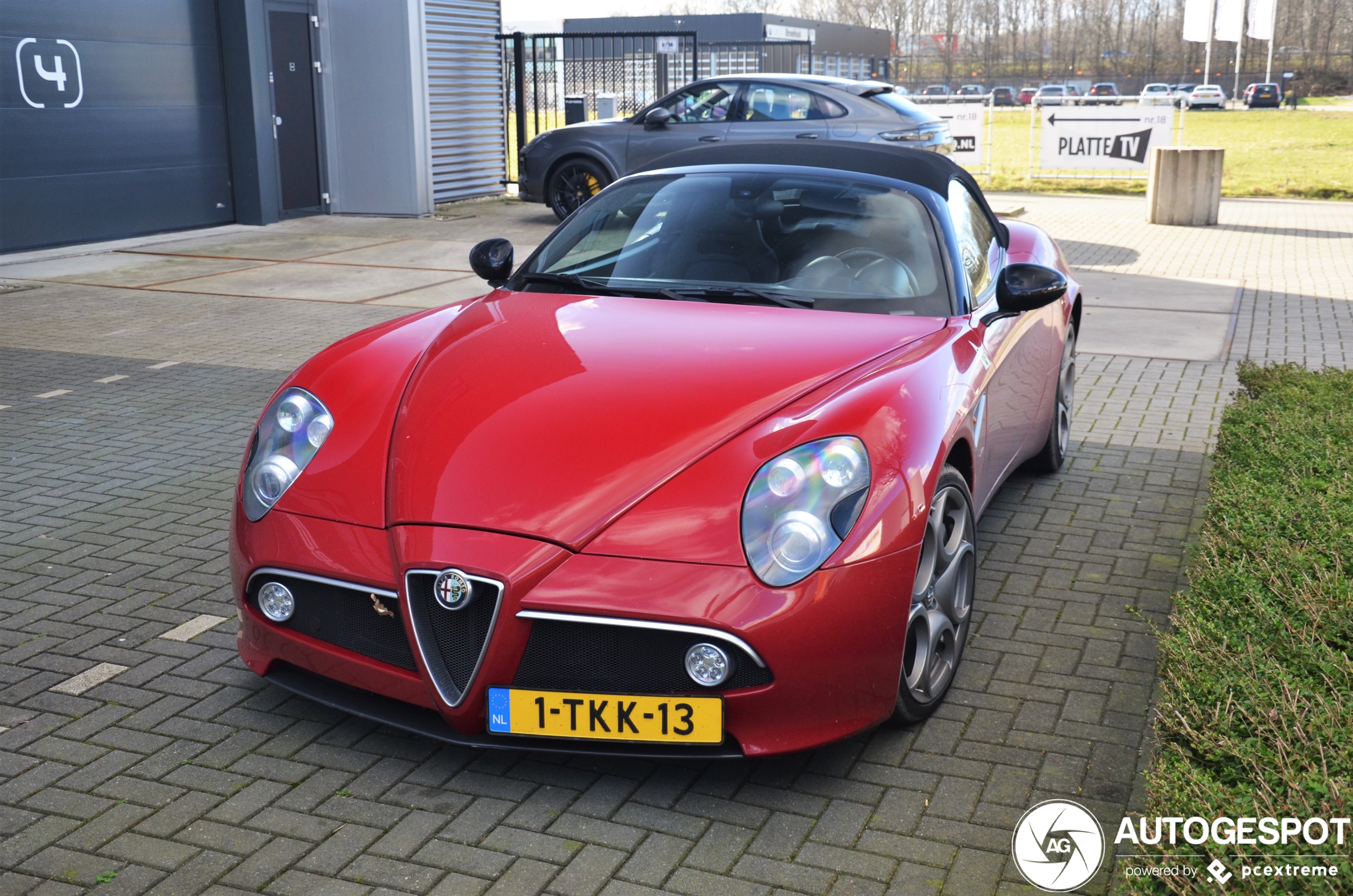 Alfa Romeo 8C Spider