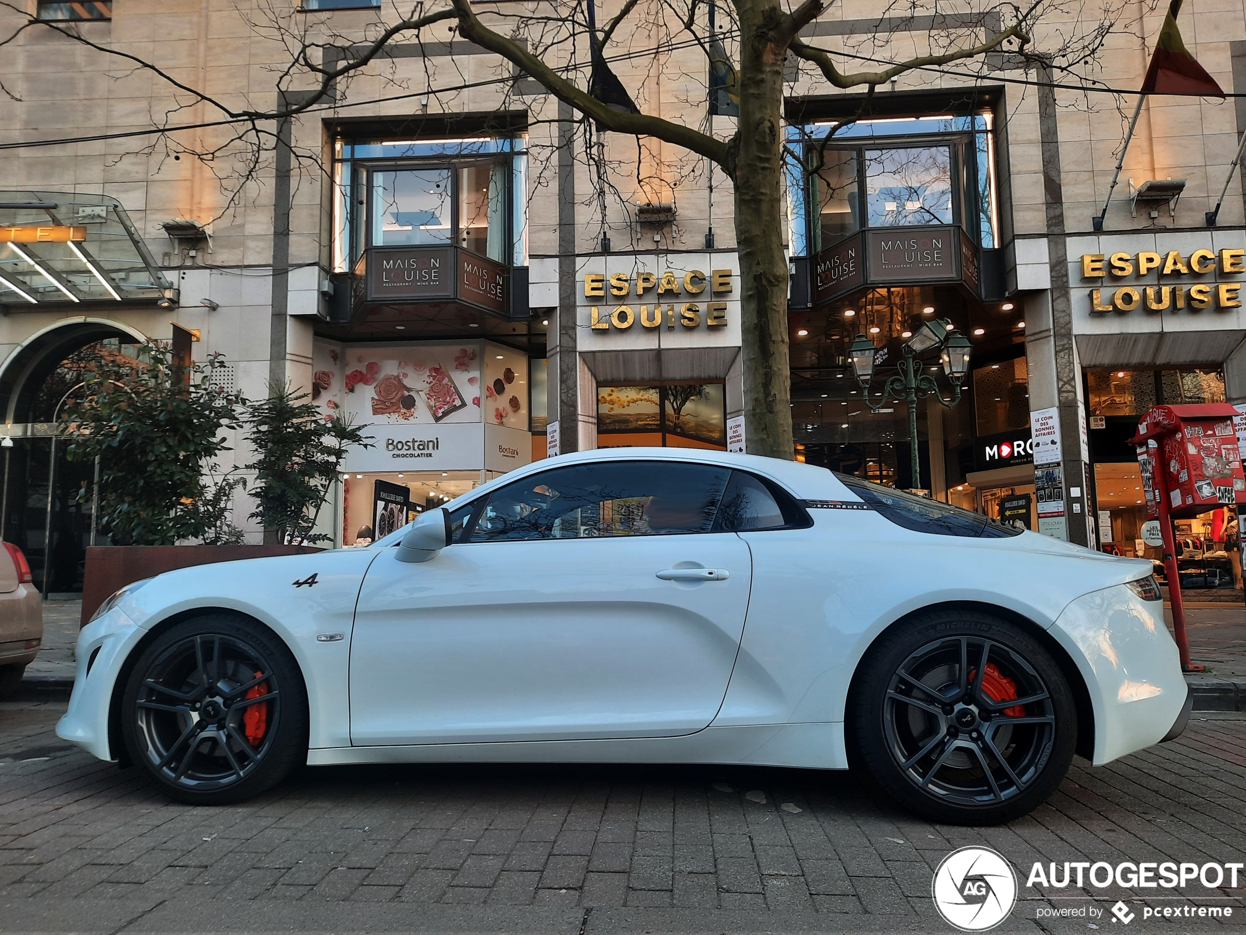 Alpine A110 S