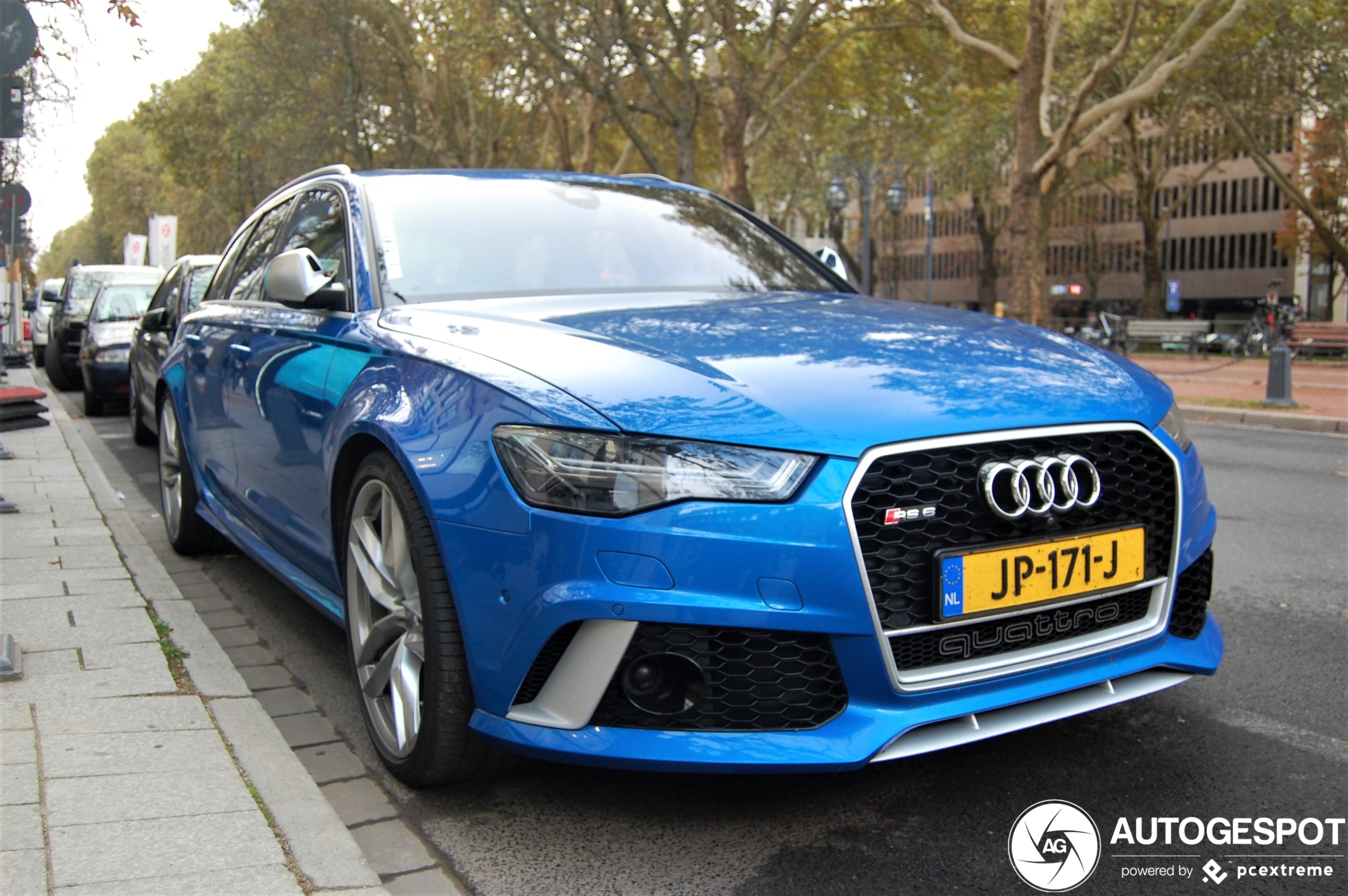 Audi RS6 Avant C7 2015