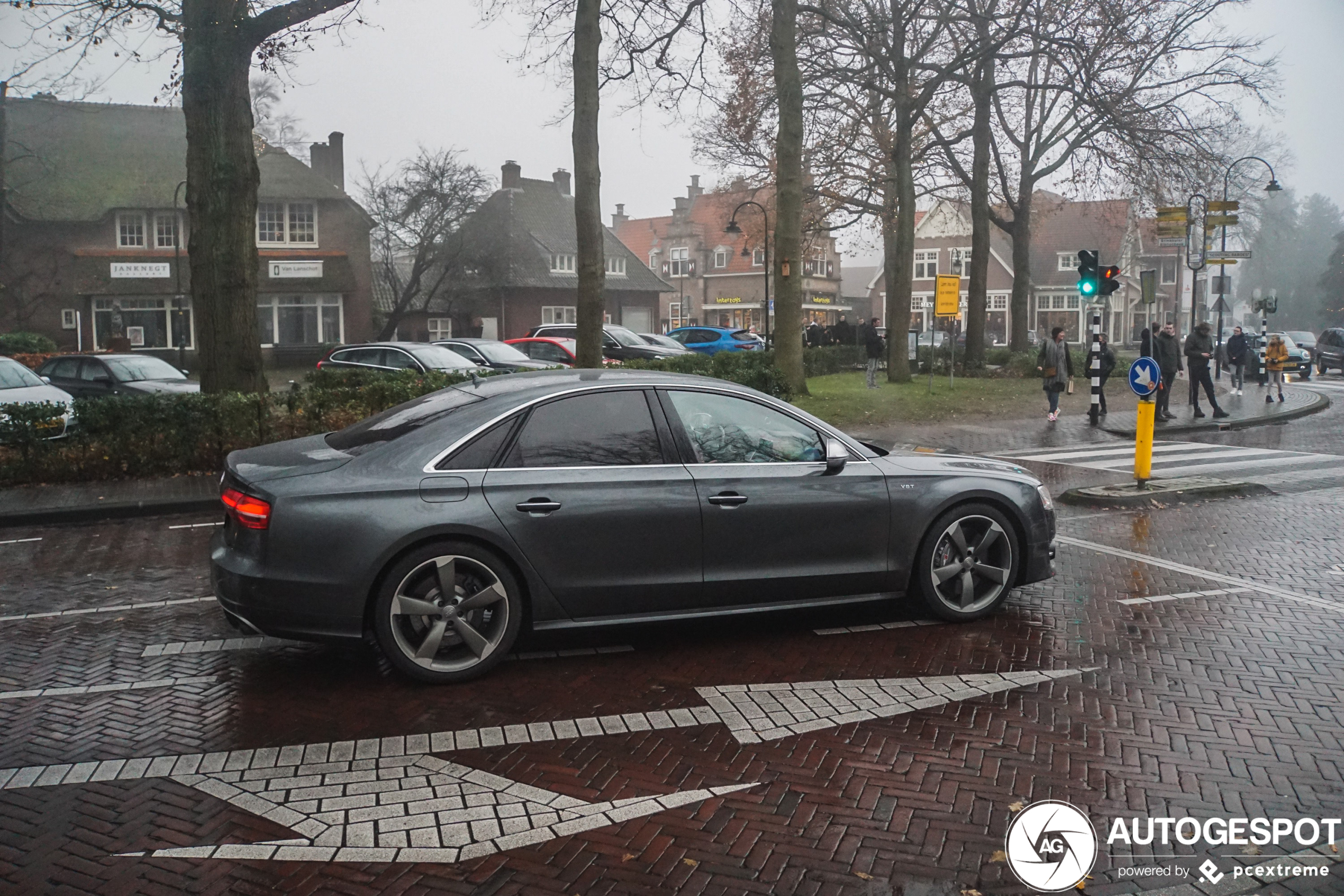 Audi S8 D4 2014