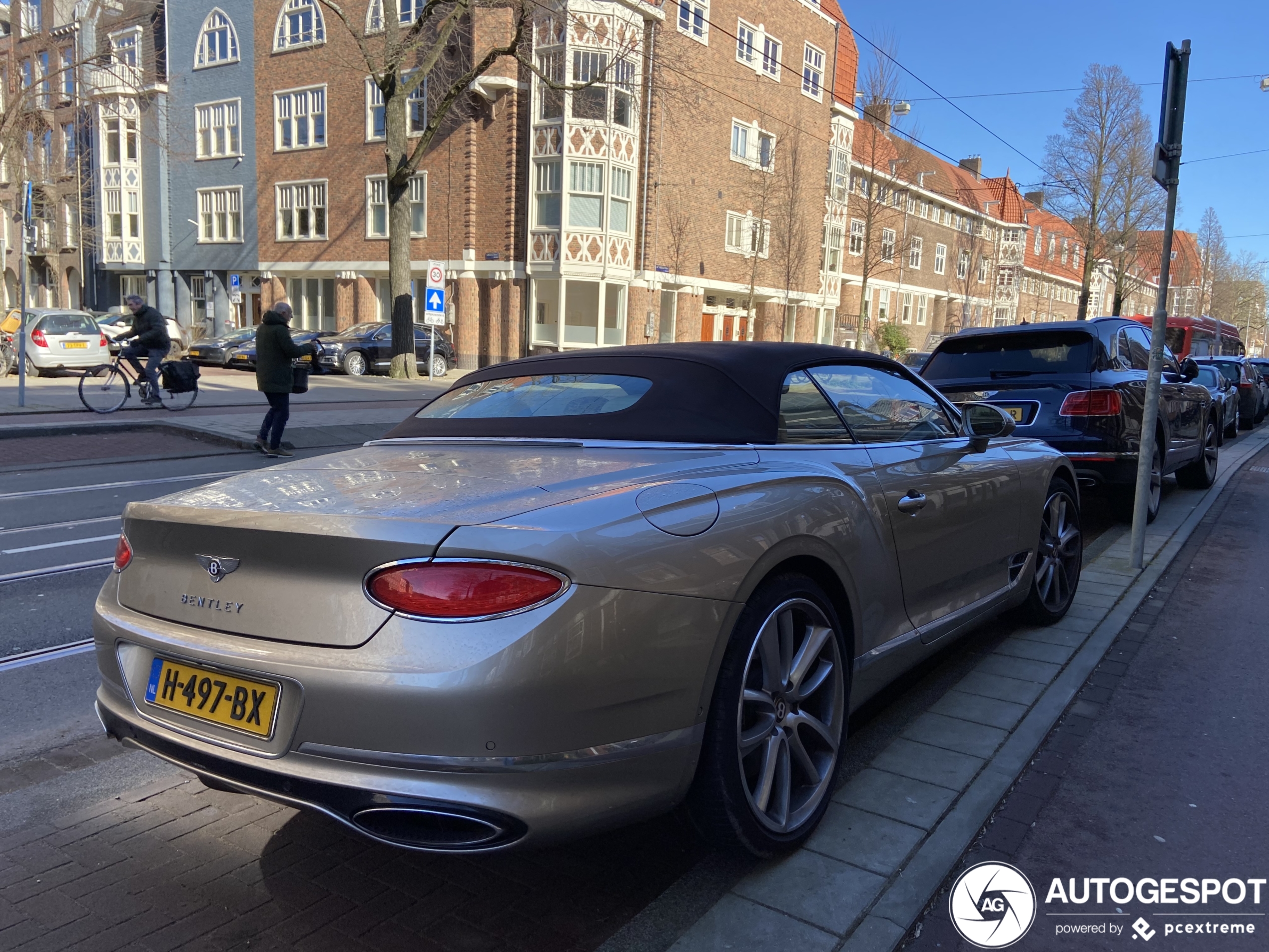 Bentley Continental GTC 2019