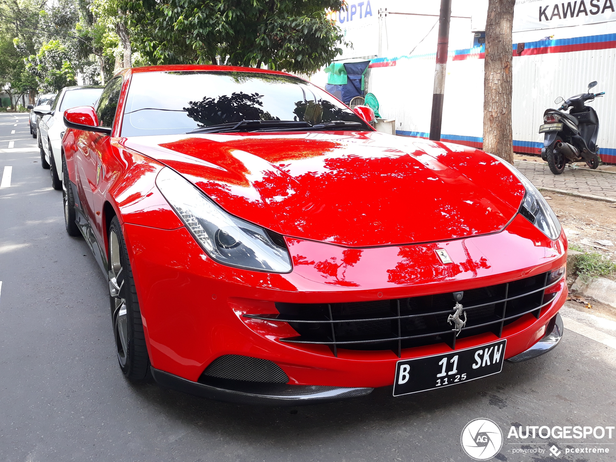 Ferrari FF Novitec Rosso