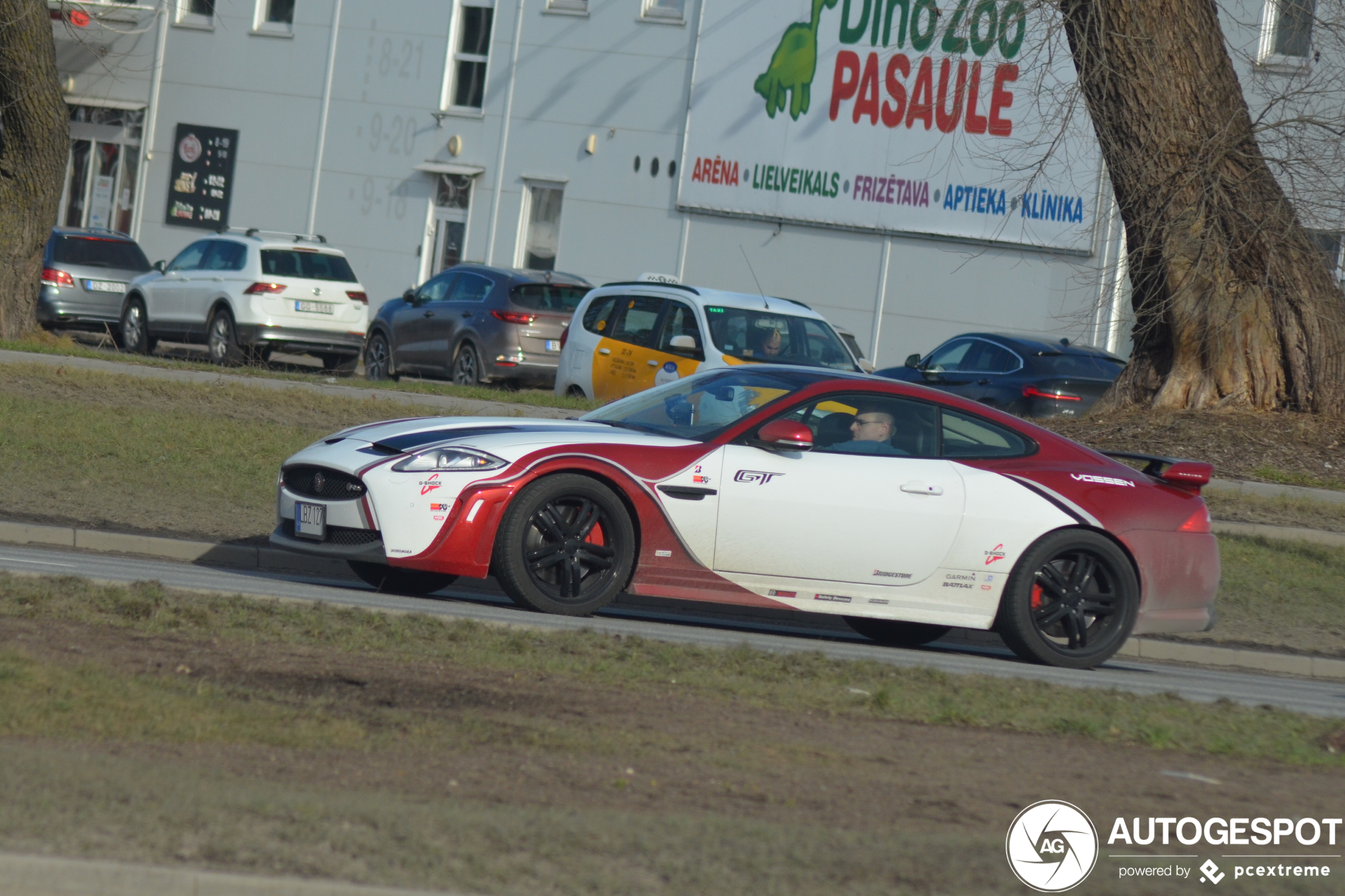 Jaguar XKR-S 2012