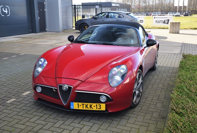 Alfa Romeo 8C Spider