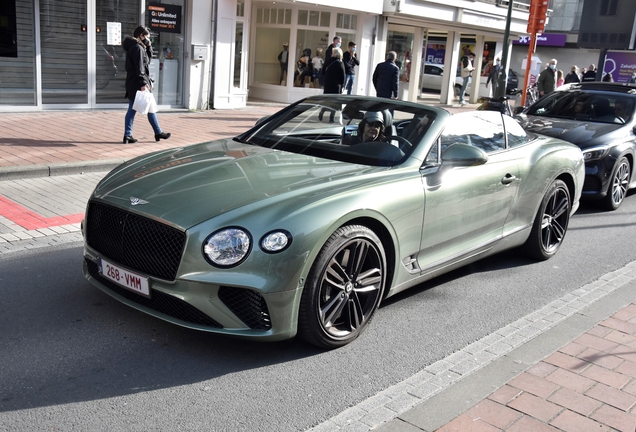 Bentley Continental GTC V8 2020