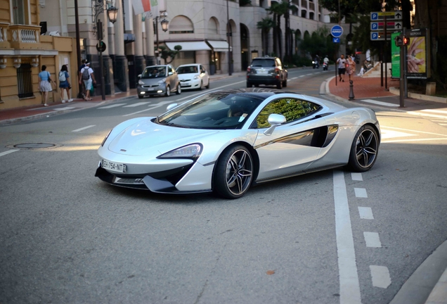 McLaren 570GT