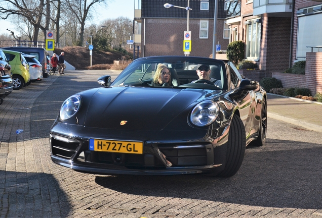 Porsche 992 Carrera S Cabriolet