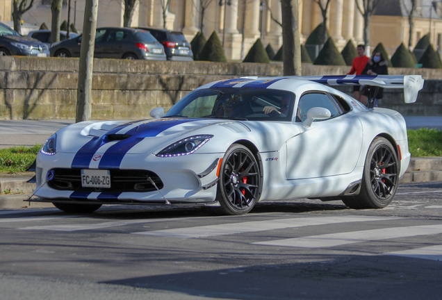 SRT Viper GTS-R Commemorative Edition