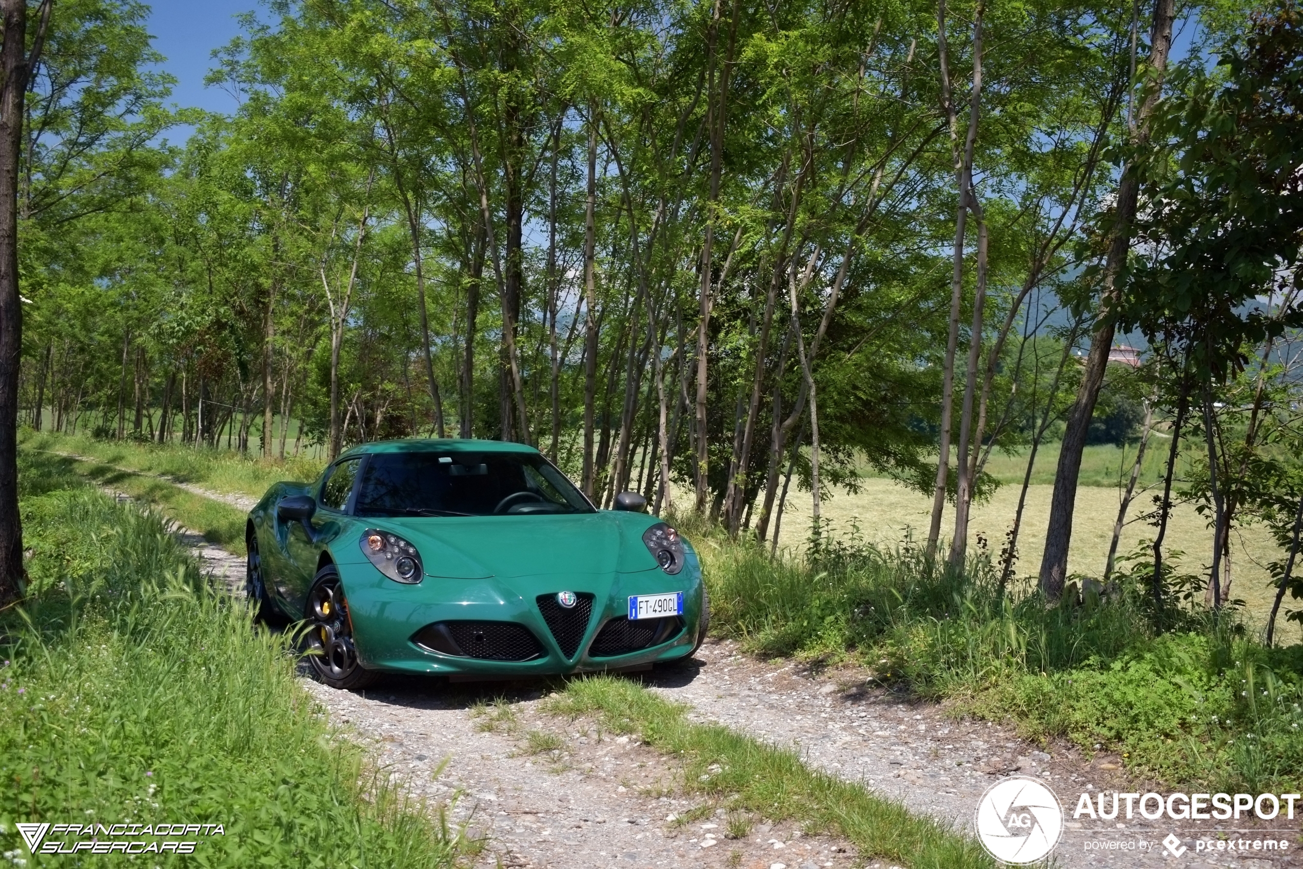 Opvallend: Alfa Romeo 4C Coupé in Verde Pino